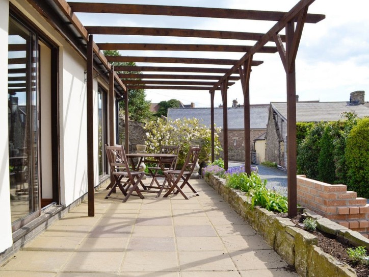 Detached Bungalow in Talgarth, near Hay-on-Wye Card image