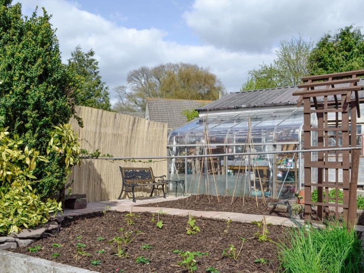 Detached Bungalow in Talgarth, near Hay-on-Wye Card image