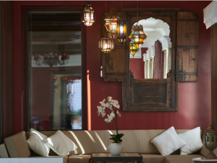 Boutique hotel Card image