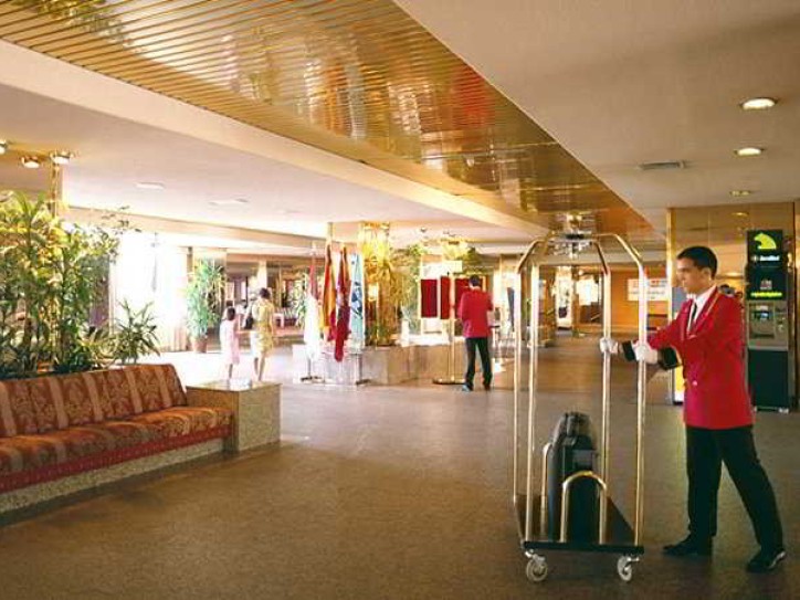 Accessible Spa Hotel Card image