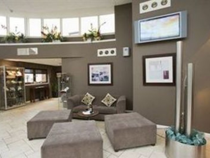 Country Park Hotel Card image