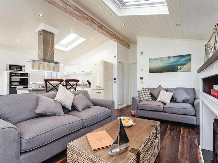 Stylish Accessible Lodge Card image