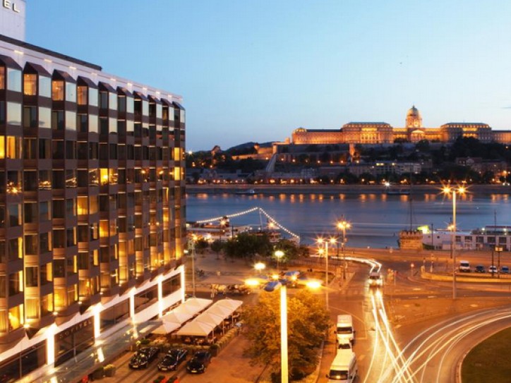 City Centre Hotel Card image