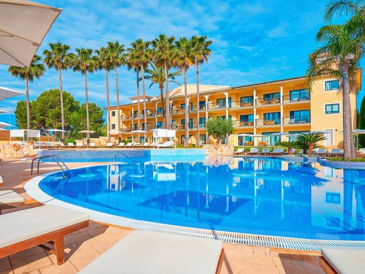 Adults Only Accessible Hotel Card image
