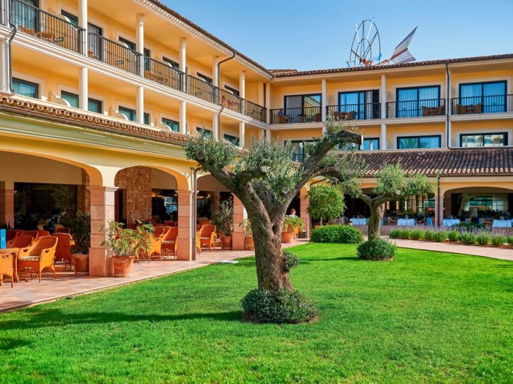 Adults Only Accessible Hotel Card image