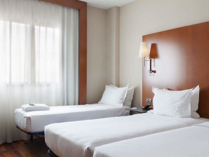 Modern 4-Star Hotel Card image