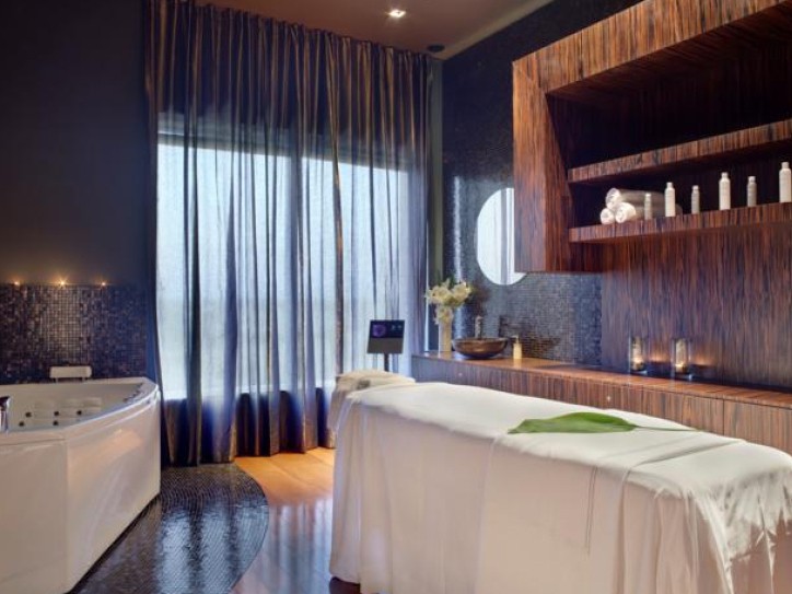 Luxury Accessible Hotel Card image