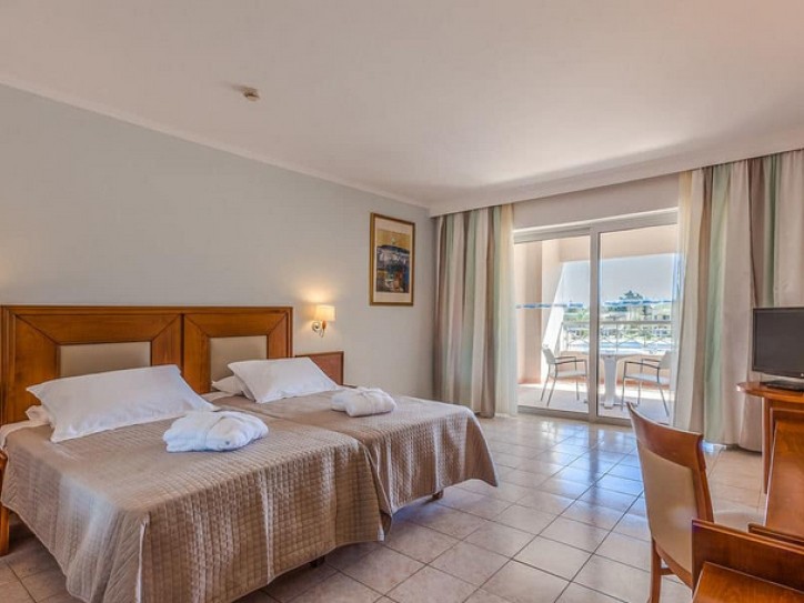 Five-Star Suites Card image