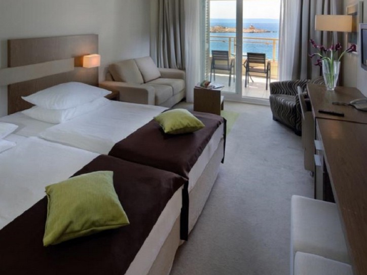 Adriatic Hotel Card image