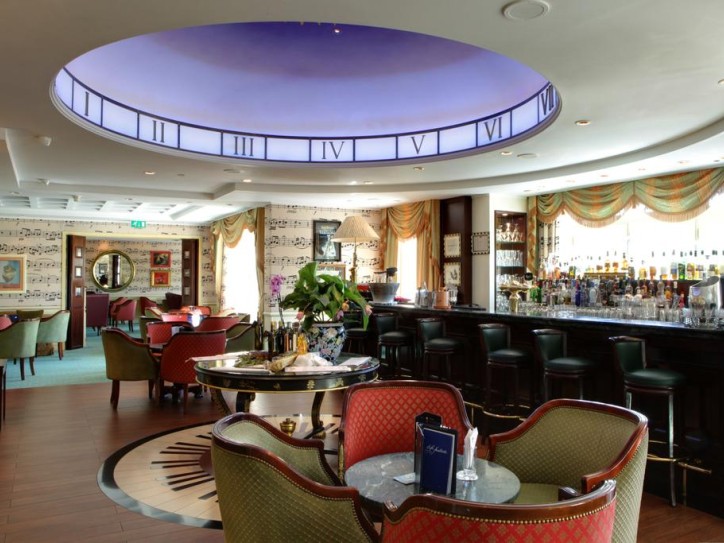 Accessible Disney Hotel Card image