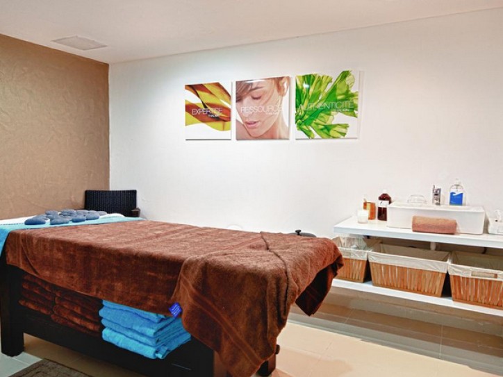 Accessible Spa Hotel Card image