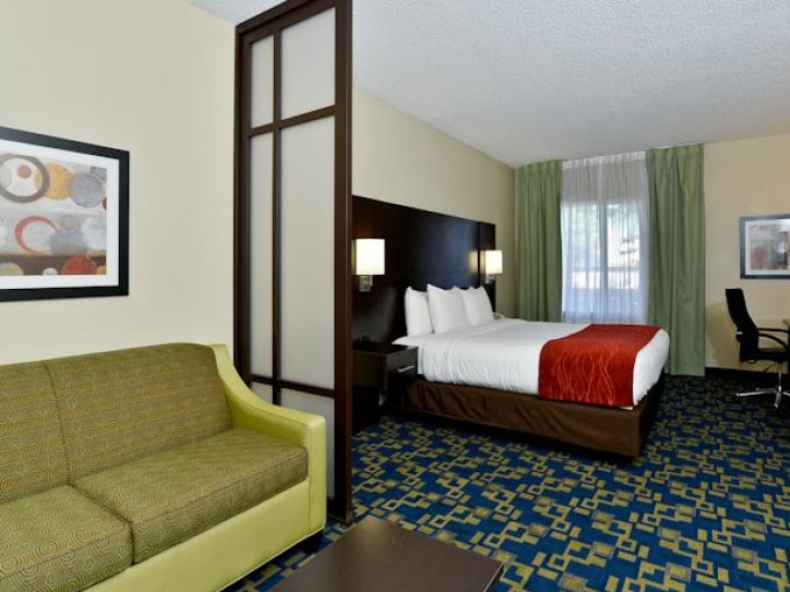 Accessible 3-star Hotel Card image