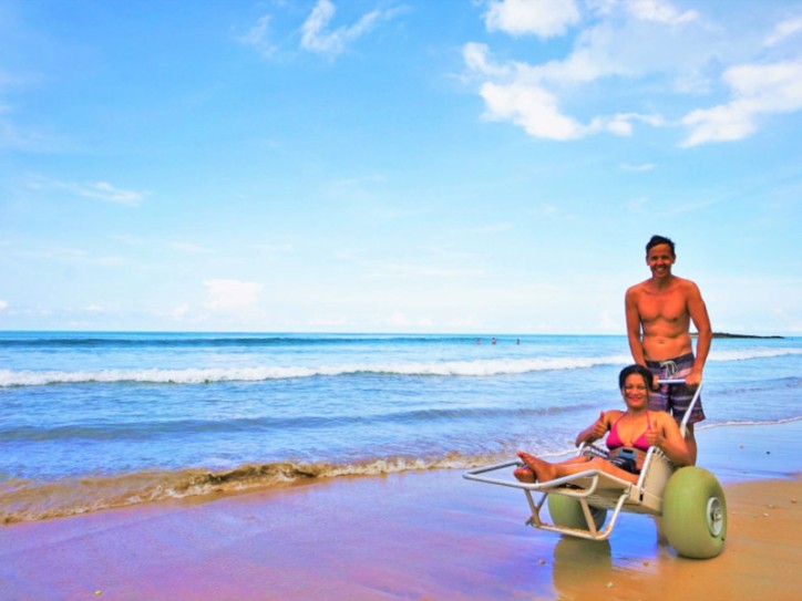 Thailand - Bangkok & Beaches (Group tour) Card image
