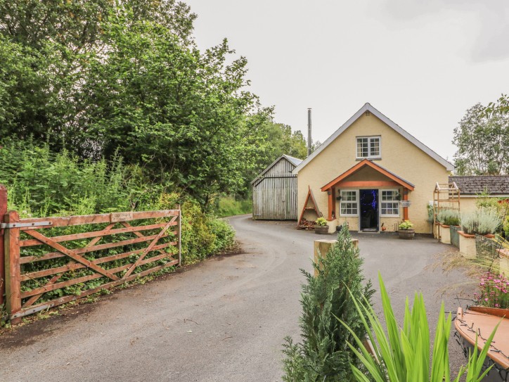 Cariad Cottage Card image