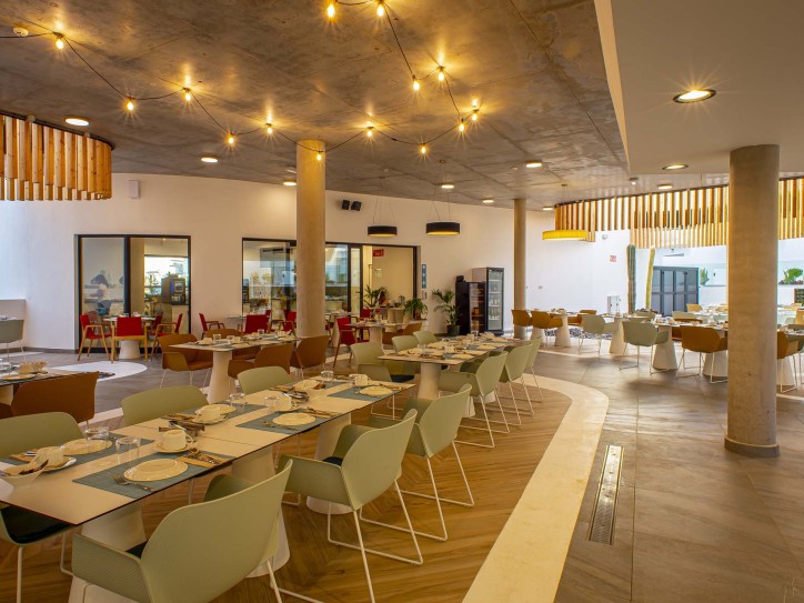 Wheelchair Friendly Hotel Card image