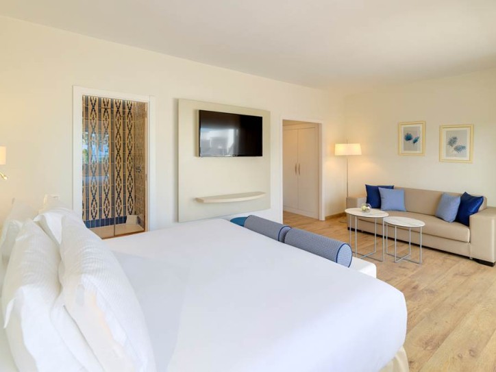 Accessible Ocean Hotel - Adults Only Card image