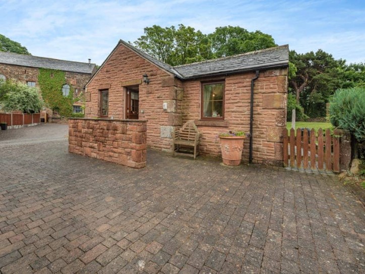 Wheelchair accessible cottage Card image