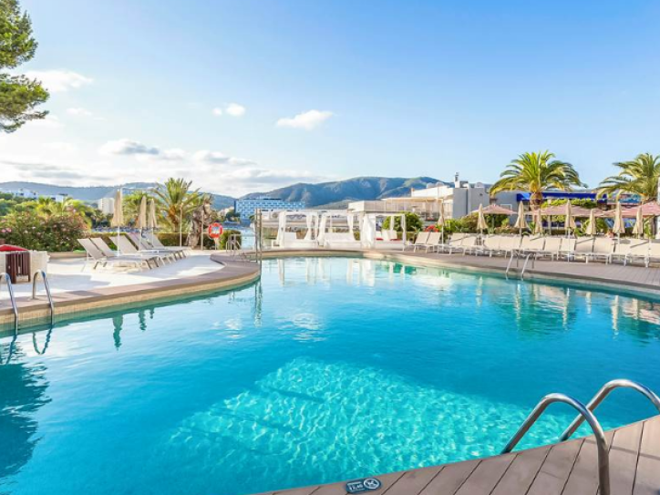 Adults Only Accessible Hotel Card image