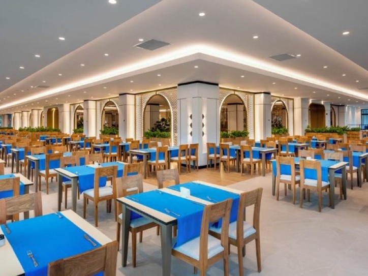 Where 4-Star Luxury Meets Eco Accessibility Card image