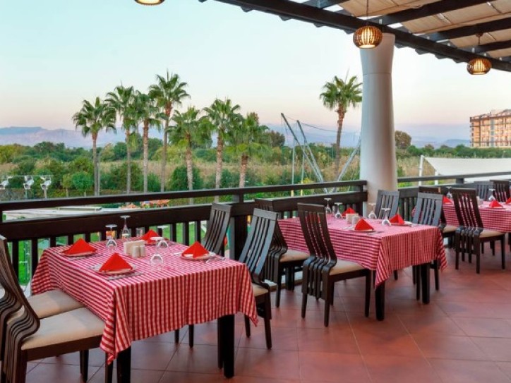 Where 4-Star Luxury Meets Eco Accessibility Card image