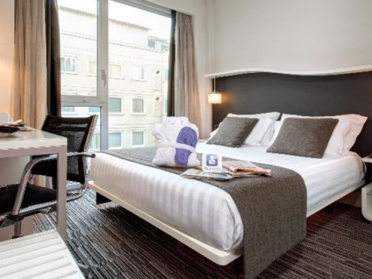 Accesible Hotel Card image