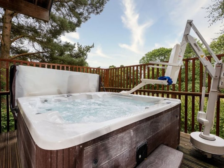Wheelchair adapted lodge Card image