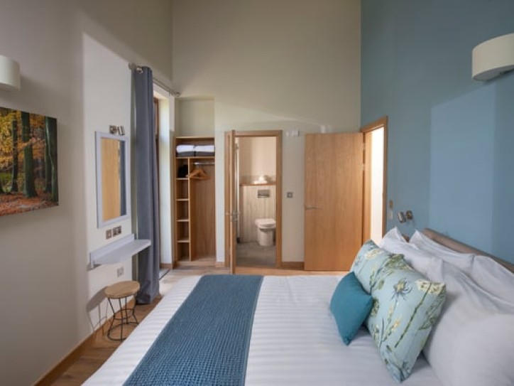 Accessible lodge Card image
