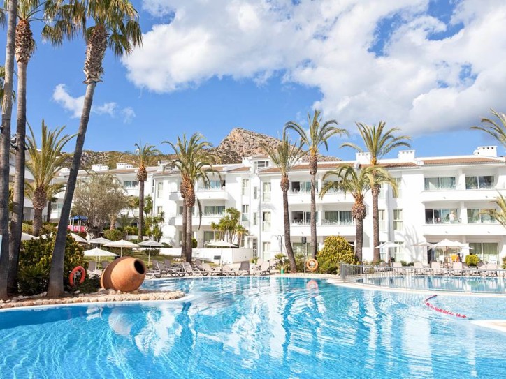 Palm Tree Hotel Card image