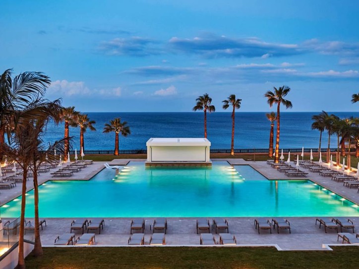 Accesible Adults Only Hotel Card image