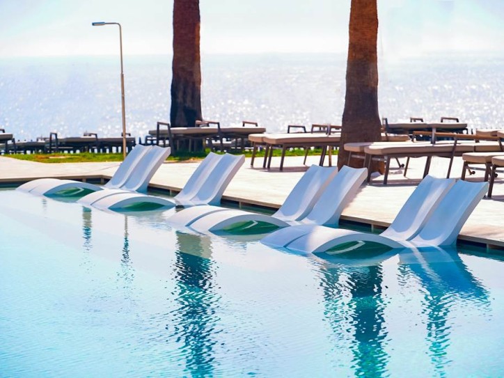 Accesible Adults Only Hotel Card image