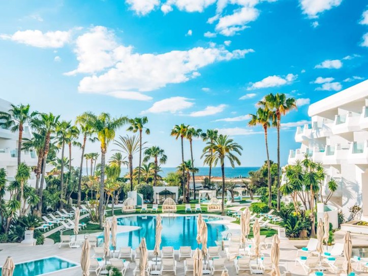 Accessible 4* Beach Hotel Card image