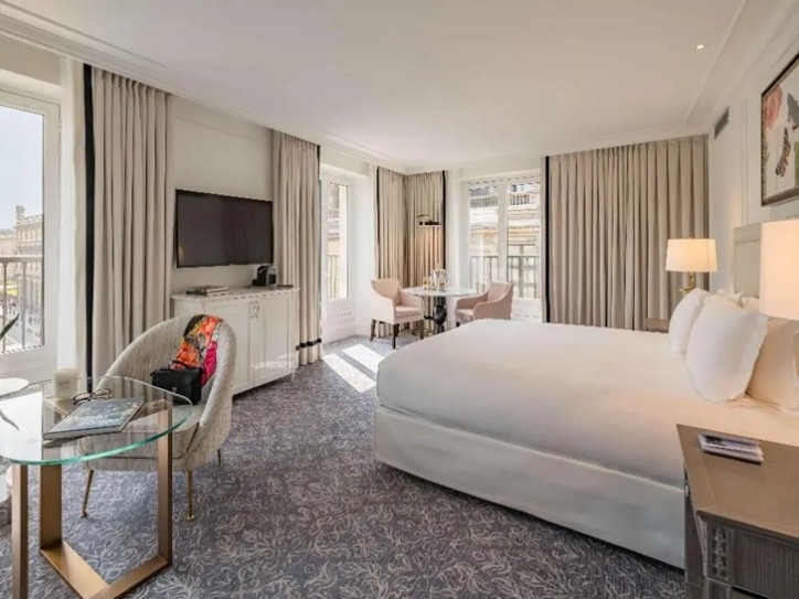 5* Accessible City Hotel Card image