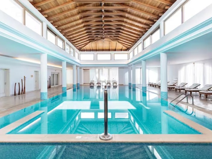 5* Luxury Accessible Hotel Card image