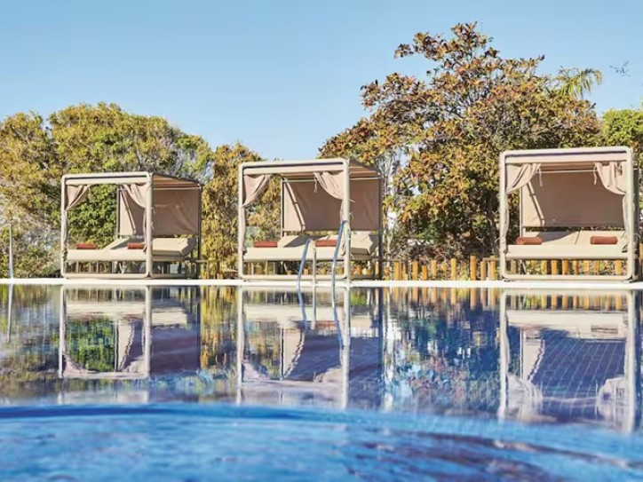 Accessible Luxury Without Limits Card image