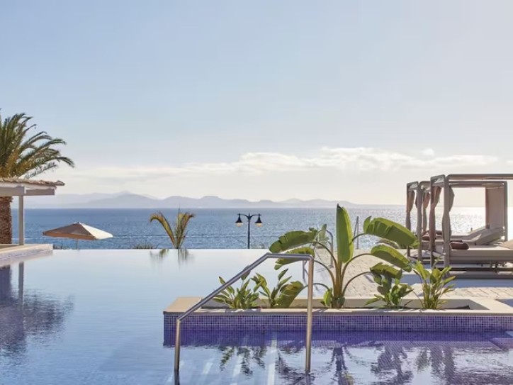 Accessible Luxury Without Limits Card image