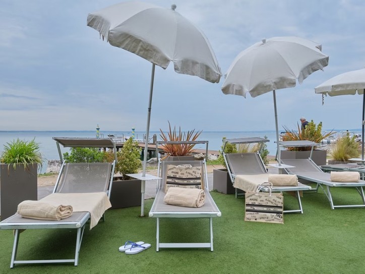 Your Accessible Stay by the Lake Card image