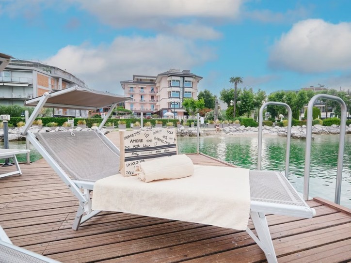 Your Accessible Stay by the Lake Card image