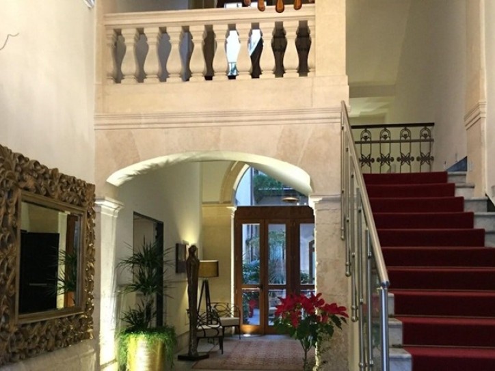 4* Accessible City Hotel Card image
