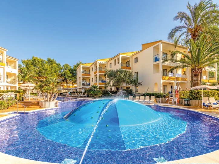 4* Beach Hotel Card image