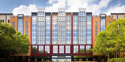 Disney's Hotel New York - The Art of Marvel