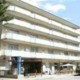 Wheelchair friendly beach hotel image