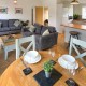 Wheelchair-Friendly Lodge with Hot Tub image