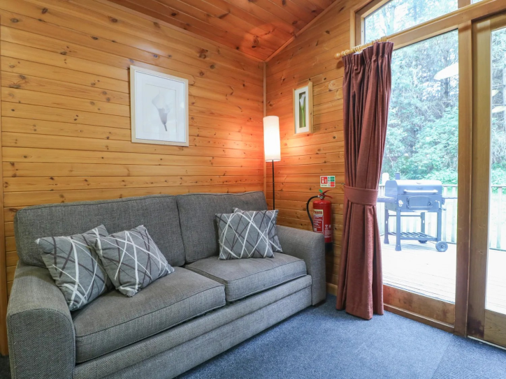 Oak lodge Card image