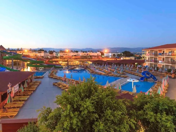 4* Beach Hotel Card image